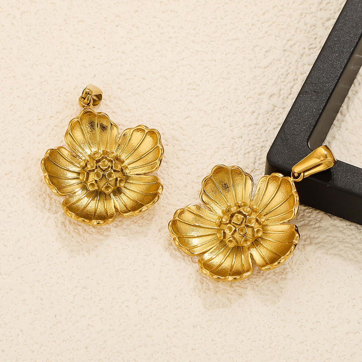 2 PCS 많은 스테인레스 스틸 매력 펜던트 BOHO  - Embellishment Crafts 리뷰 및 가격